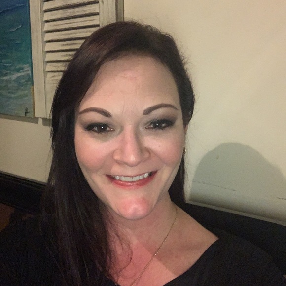 🌻PoshUrStyle Ambassador🌻 - Picture 2 of 2